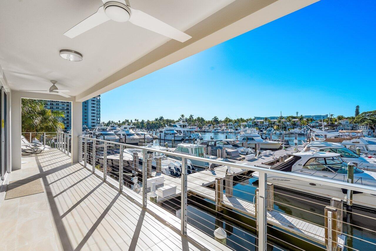 100 Mac Farlane Drive, Unit 2A Delray Beach, FL 33483 - Photo 8 of 28 a view of a balcony with city view
