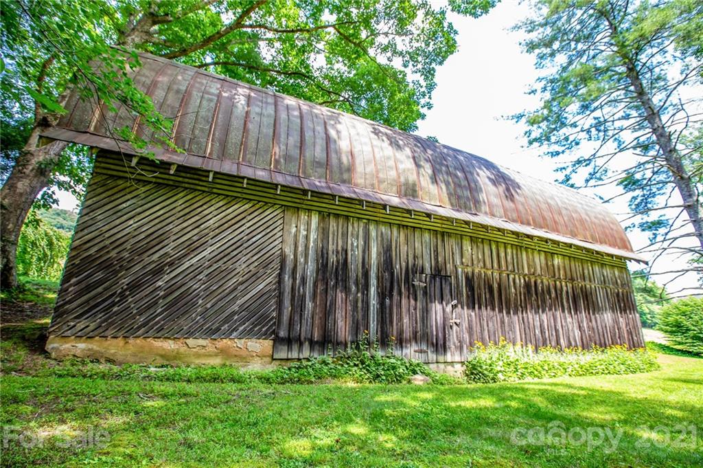 71 Smith Cove Road Candler, NC 28715 - Photo 20 of 43 Gallery Image 20