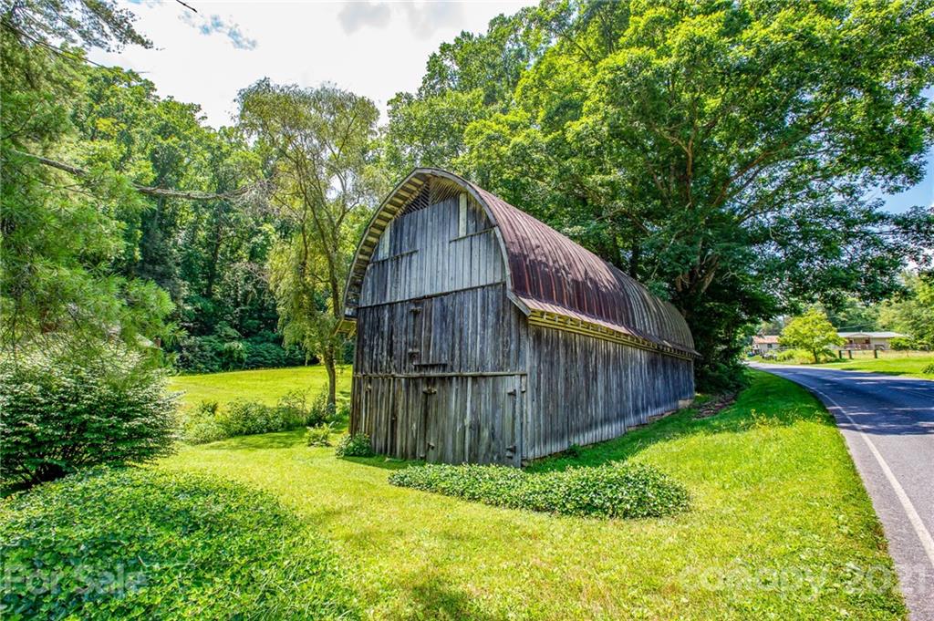 71 Smith Cove Road Candler, NC 28715 - Photo 24 of 43 Gallery Image 24