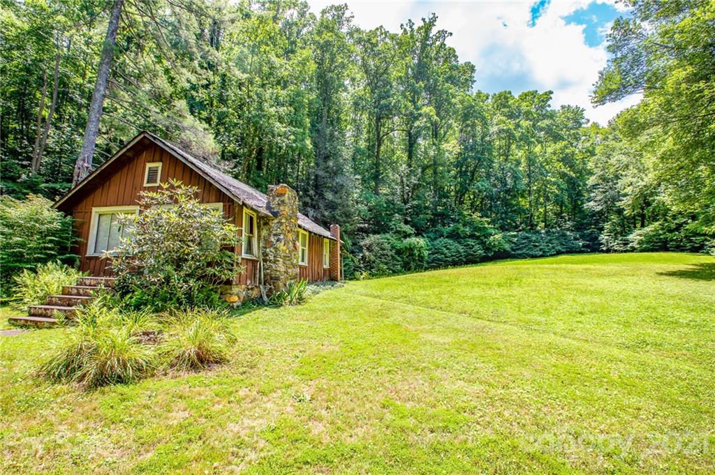 71 Smith Cove Road Candler, NC 28715 - Photo 27 of 43 Gallery Image 27