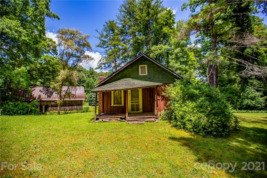 71 Smith Cove Road Candler, NC 28715 - Photo 31 of 43 Gallery Image 31