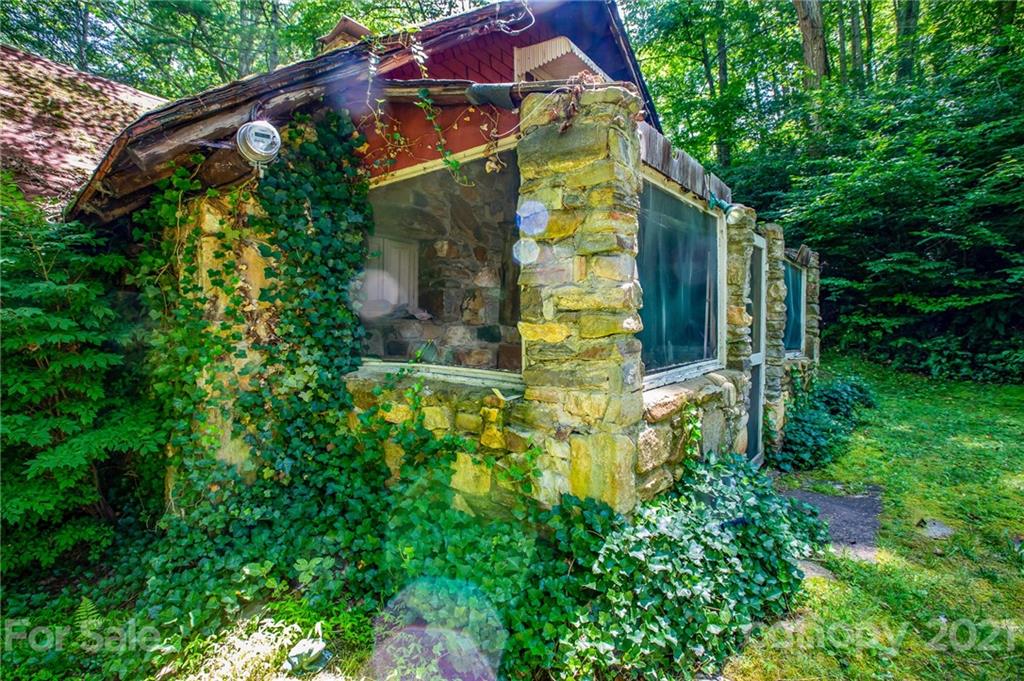 71 Smith Cove Road Candler, NC 28715 - Photo 36 of 43 Gallery Image 36