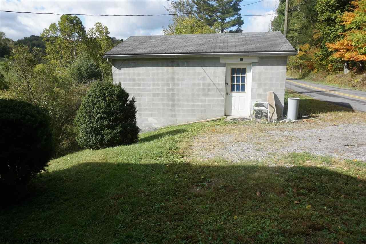 2662 Colfax Road Fairmont, WV 26554 - Photo 24 of 27 Gallery Image 24