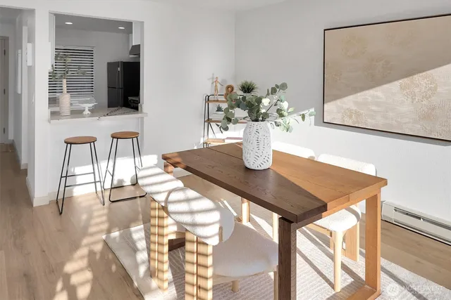 $715,000 | 10218 Northeast 16th Street, Unit Q7, Bellevue, WA 98004