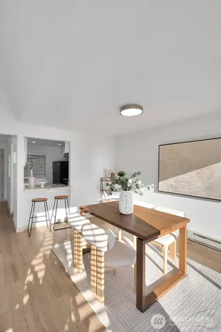 $715,000 | 10218 Northeast 16th Street, Unit Q7, Bellevue, WA 98004