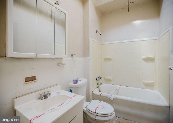 6918 Forrest Avenue Philadelphia, PA 19138 - Photo 19 of 19