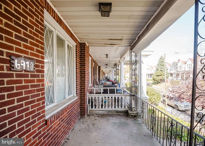 6918 Forrest Avenue Philadelphia, PA 19138 - Photo 4 of 19