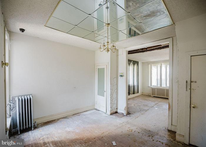 6918 Forrest Avenue Philadelphia, PA 19138 - Photo 9 of 19