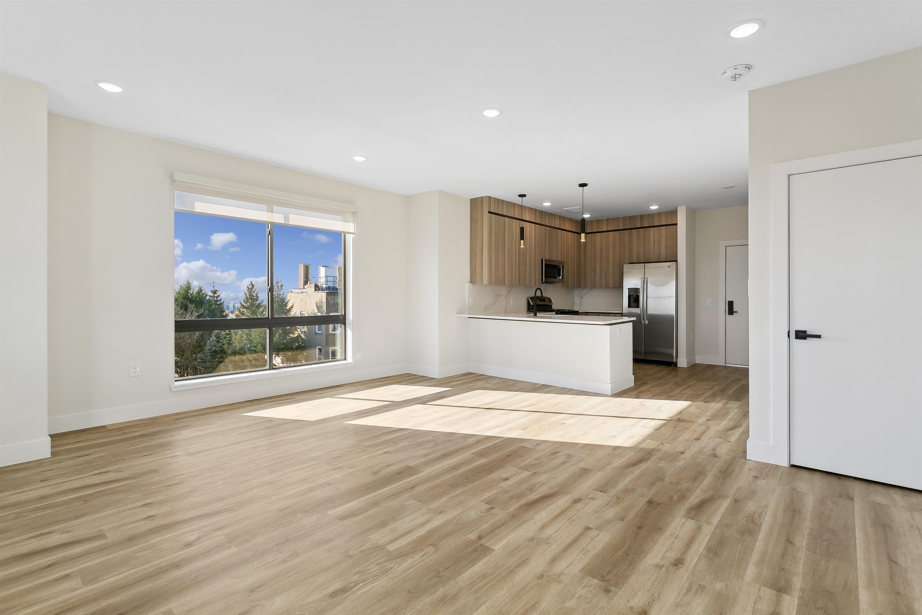 582 66th Street, Unit 206 West New York, NJ 07093 - Photo 4 of 18