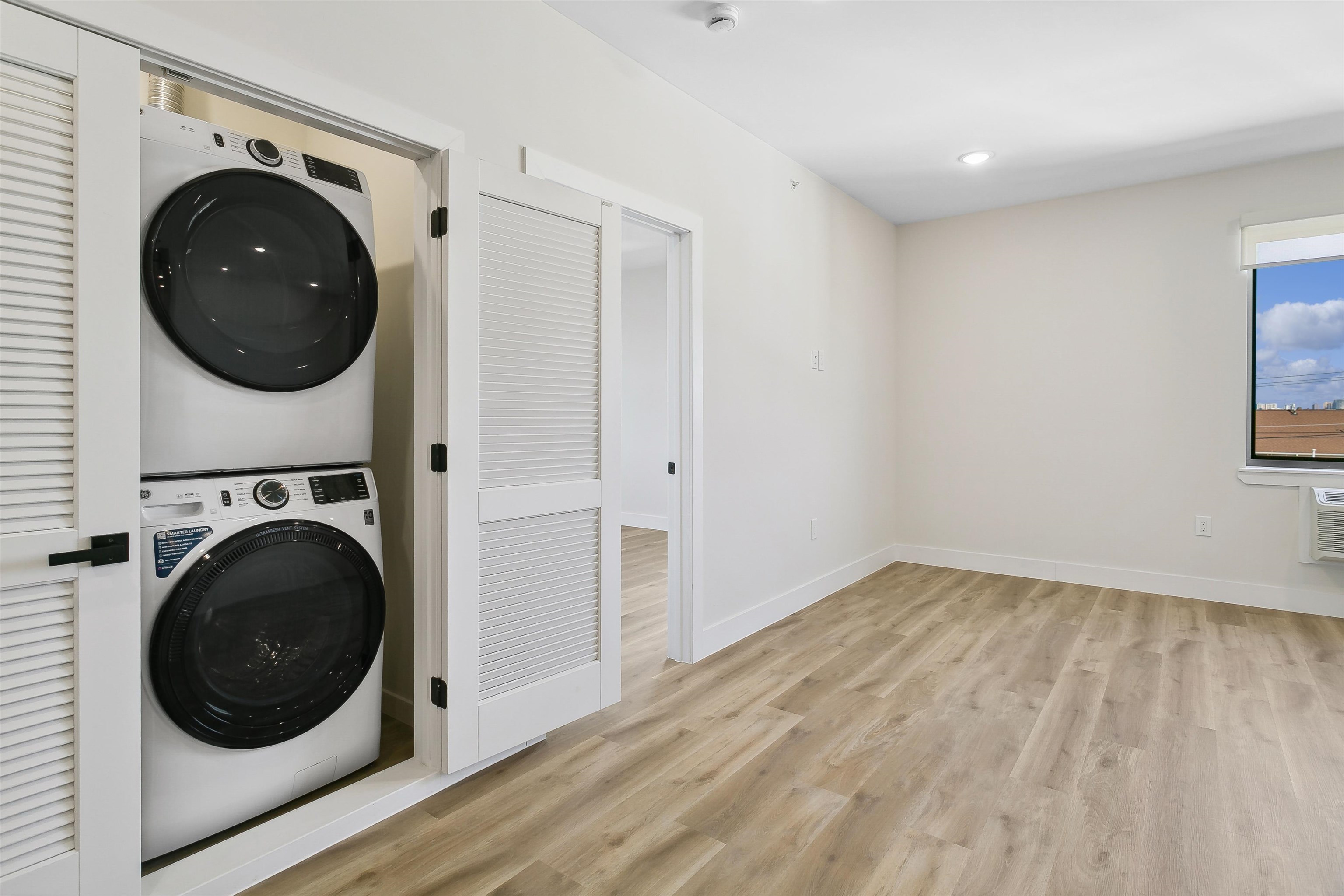 582 66th Street, Unit 206 West New York, NJ 07093 - Photo 9 of 18