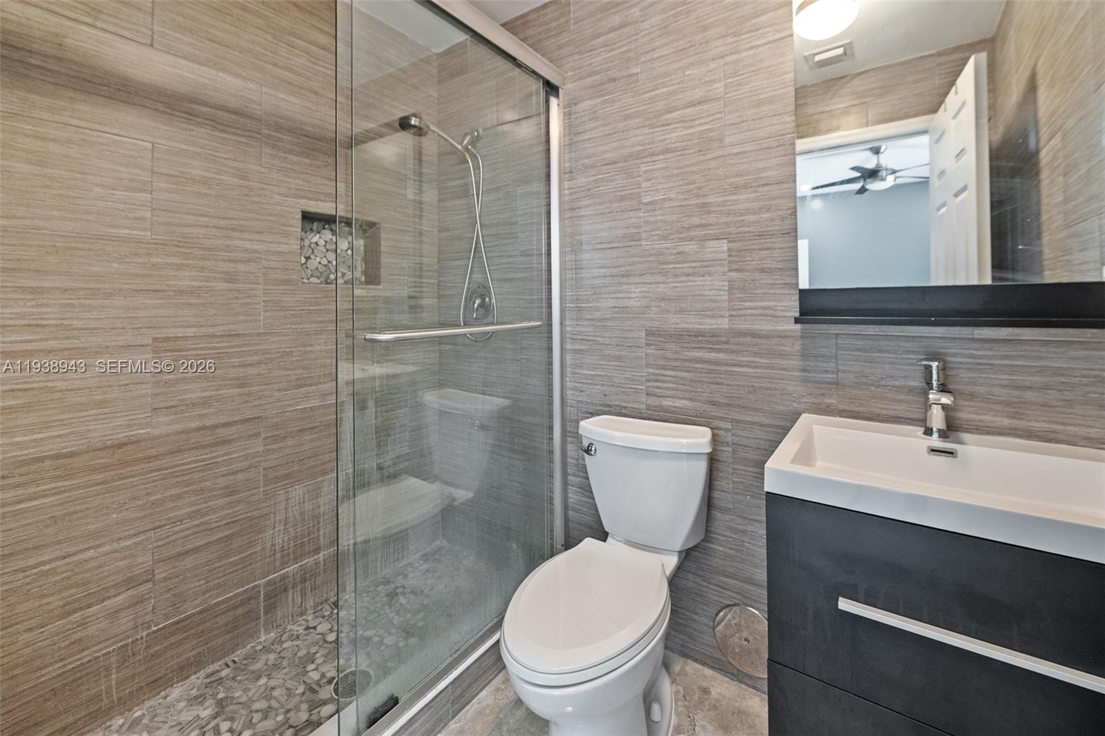 1852 Southwest 156th Avenue Miramar, FL 33027 - Photo 12 of 31