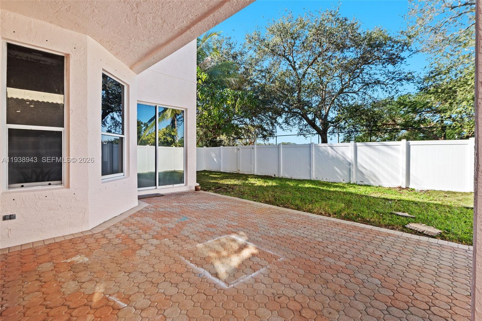 1852 Southwest 156th Avenue Miramar, FL 33027 - Photo 29 of 31