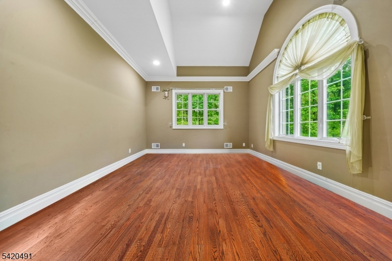 72 Hook Mountain Road Montville, NJ 07045 - Photo 8 of 46