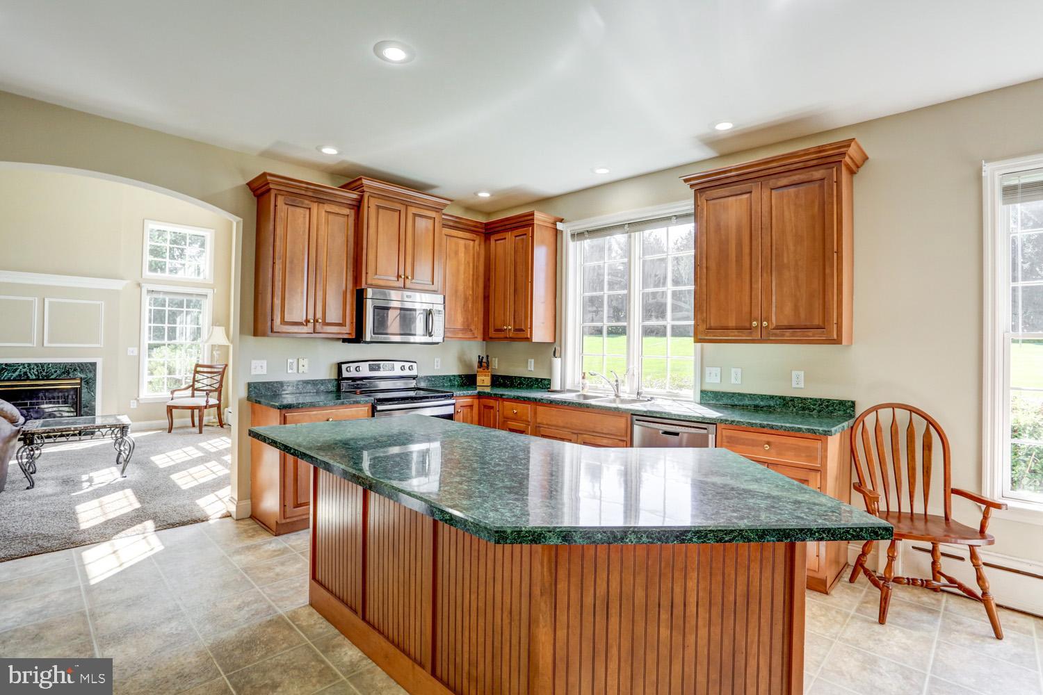 2158 Meadow Ridge Drive Lancaster, PA 17601 - Photo 16 of 38 Gallery Image 16