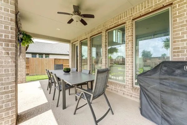 $565,000 | 6907 Pondhawk Drive, Katy, TX 77493