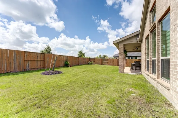 $565,000 | 6907 Pondhawk Drive, Katy, TX 77493