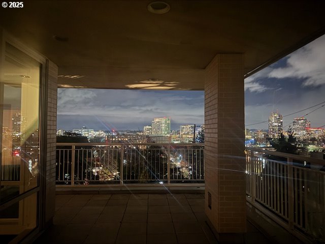 2020 Southwest Market St Drive, Unit 101 Portland, OR 97201 - Photo 12 of 33