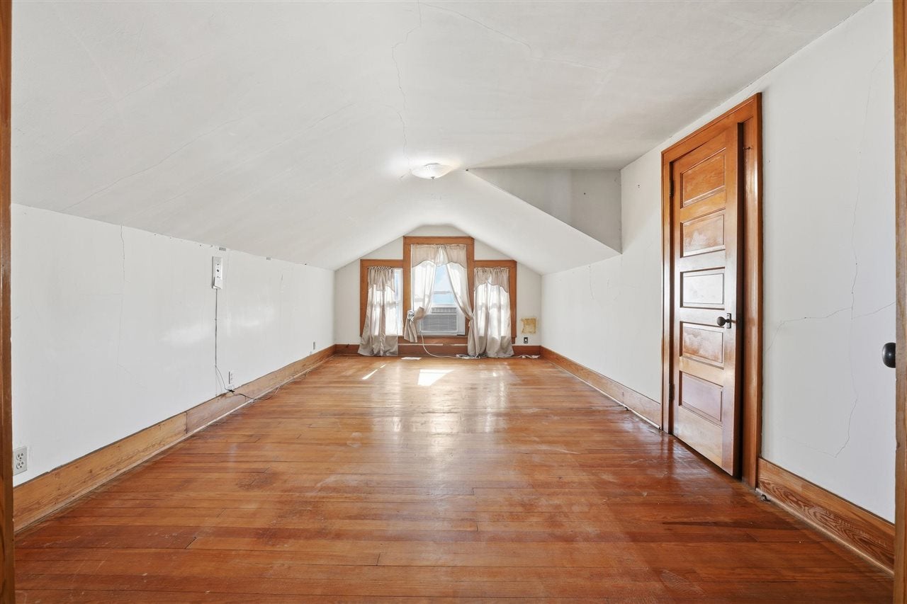 523 10th Street Perry, OK 73077 - Photo 33 of 50 Gallery Image 33