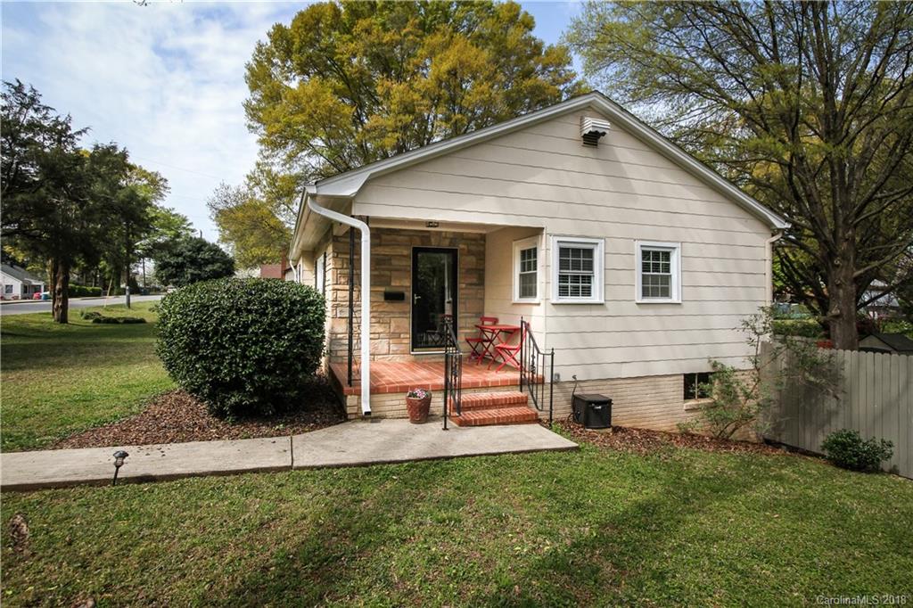 1511 Chippendale Road Charlotte, NC 28205 - Photo 2 of 25 Gallery Image 2