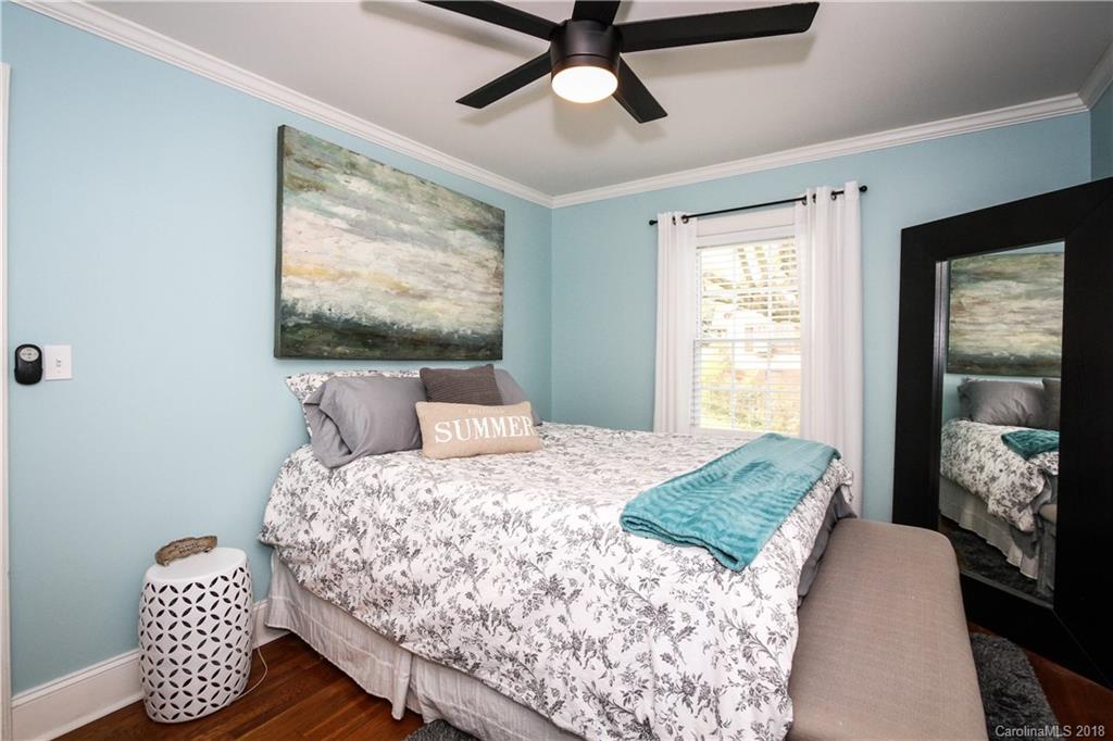 1511 Chippendale Road Charlotte, NC 28205 - Photo 16 of 25 Gallery Image 16