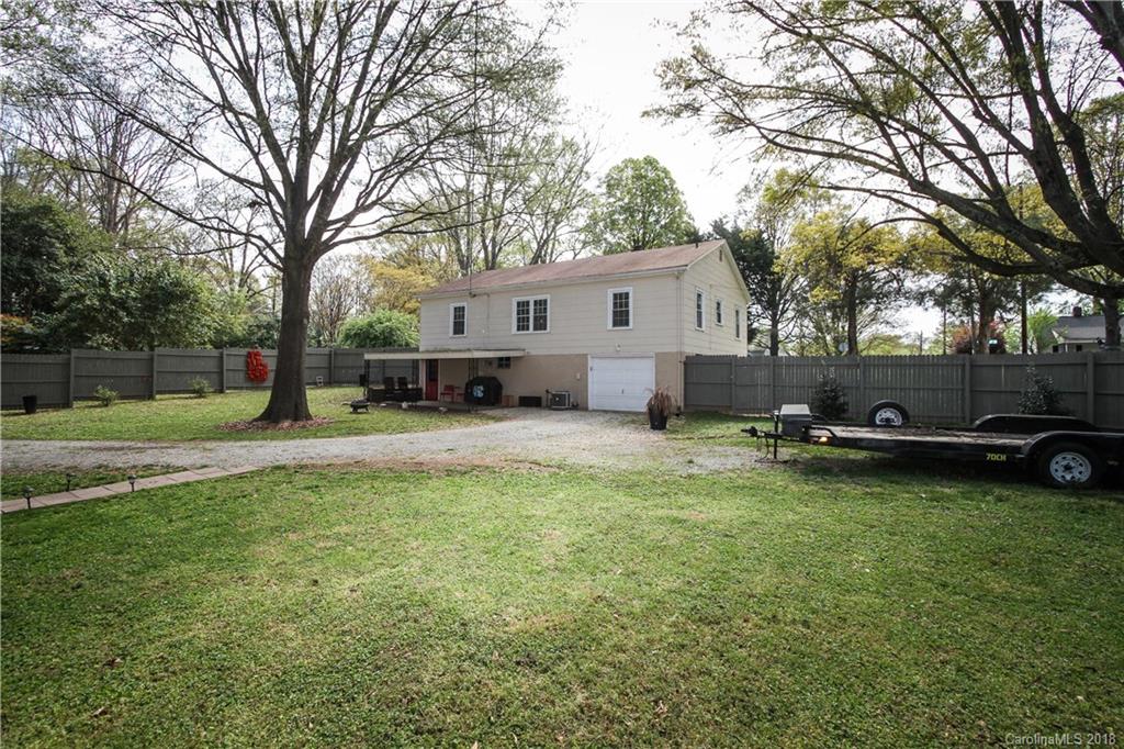 1511 Chippendale Road Charlotte, NC 28205 - Photo 9 of 25 Gallery Image 9