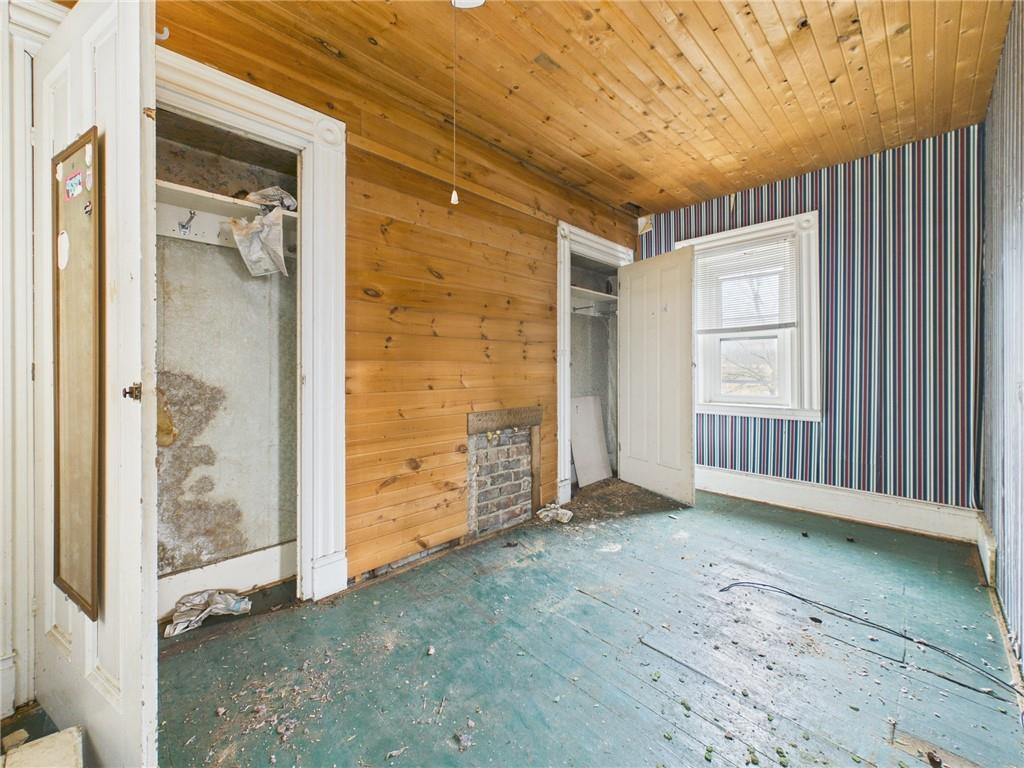 3698 Frew Mill Road New Castle, PA 16101 - Photo 18 of 25