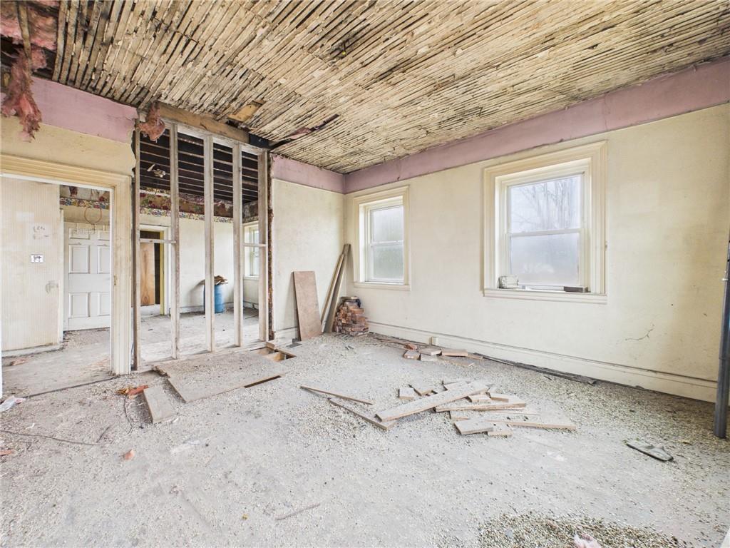 3698 Frew Mill Road New Castle, PA 16101 - Photo 19 of 25