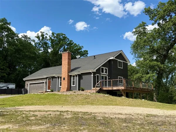 $598,000 | 2929 Acorn Lane, Howell, MI 48843