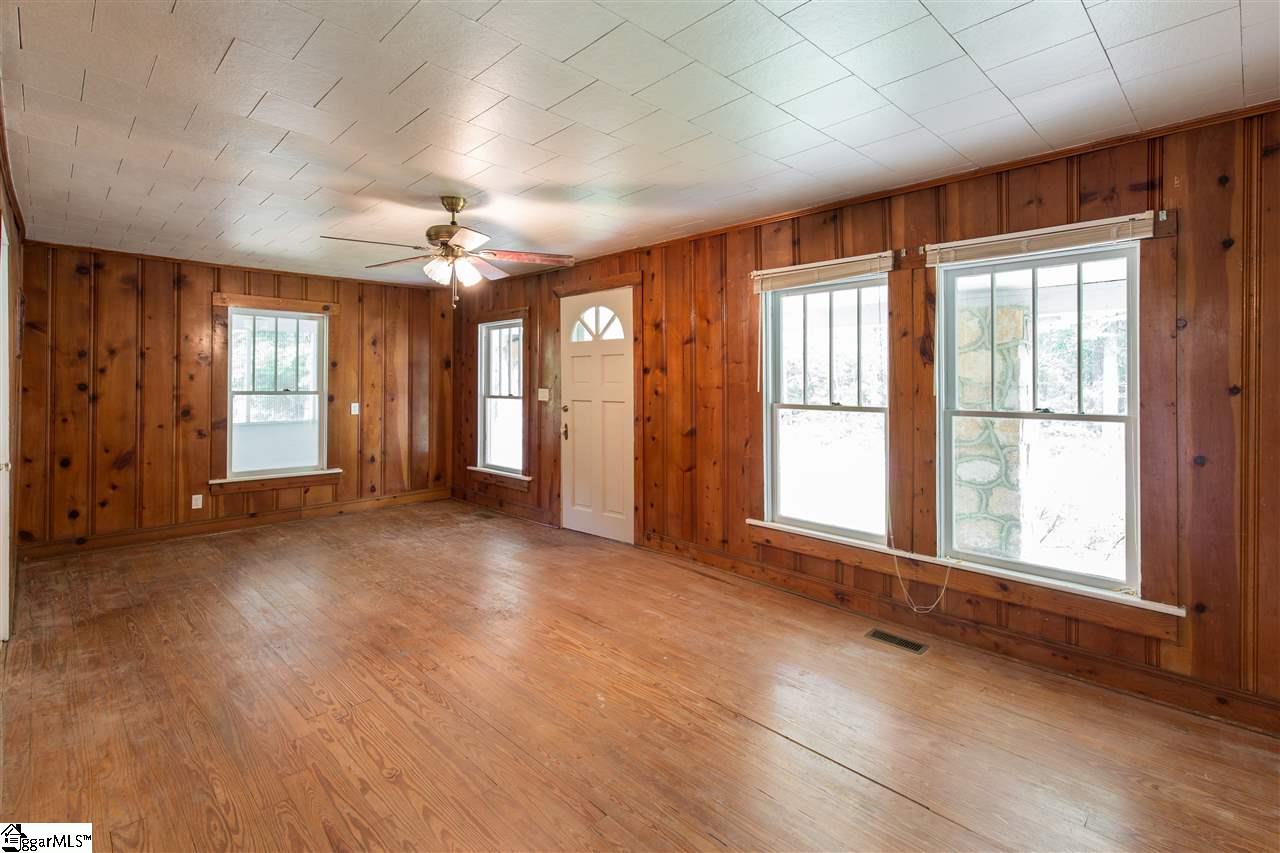 1207 Dunklin Bridge Road Fountain Inn, SC 29644 - Photo 5 of 22