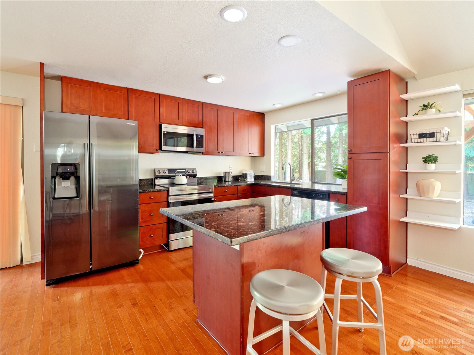 12015 Northeast 161st Street Bothell, WA 98011 - Photo 6 of 31