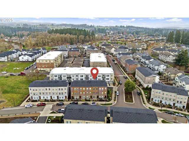 $370,000 | 28829 Southwest Villebois Drive, Wilsonville, OR 97070