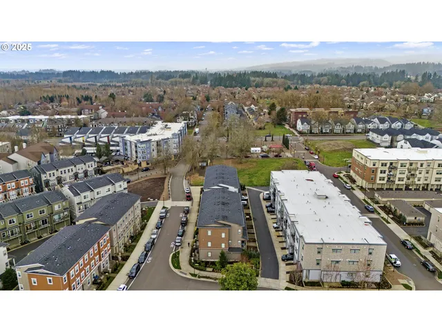 $370,000 | 28829 Southwest Villebois Drive, Wilsonville, OR 97070