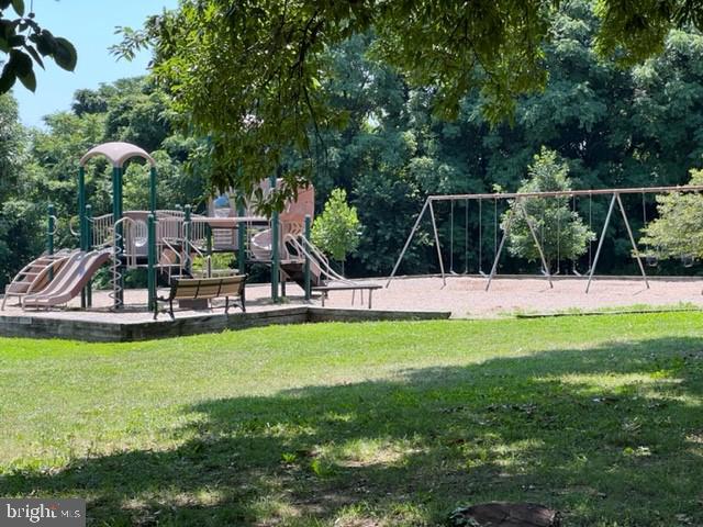 3202 Keswick Road Baltimore, MD 21211 - Photo 41 of 44 Playground