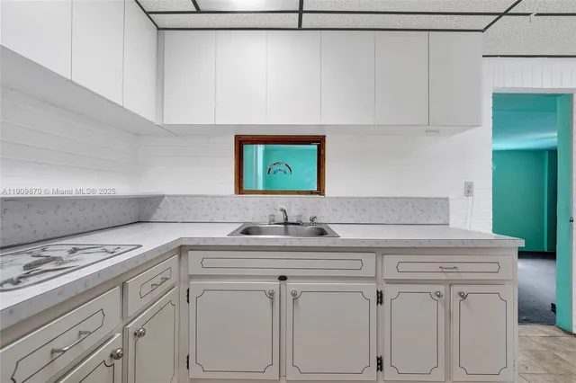 $499,000 | 6622 Raleigh Street, Hollywood, FL 33024