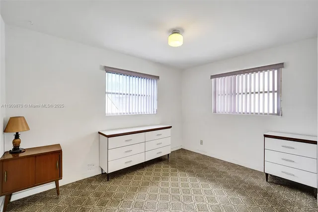 $499,000 | 6622 Raleigh Street, Hollywood, FL 33024