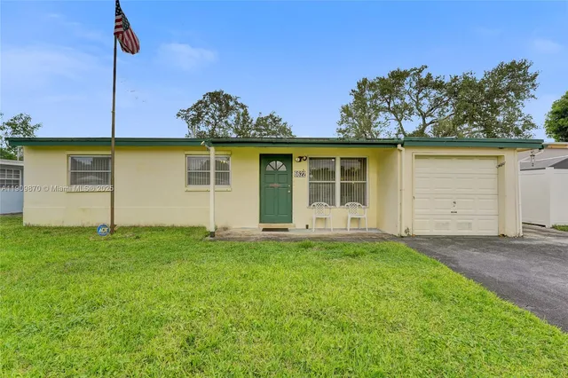 $499,000 | 6622 Raleigh Street, Hollywood, FL 33024
