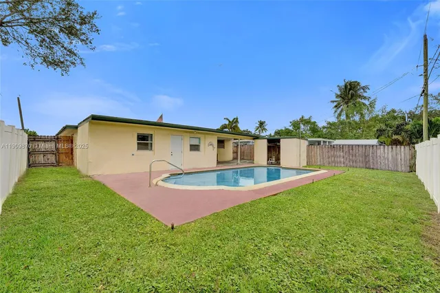 $498,000 | 6622 Raleigh Street, Hollywood, FL 33024