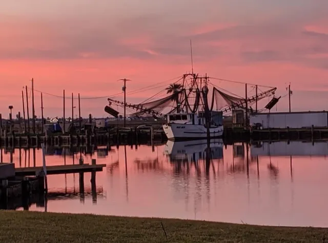 $596,862 | 766 County Road 206, Sargent, TX 77414