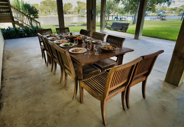 $596,862 | 766 County Road 206, Sargent, TX 77414