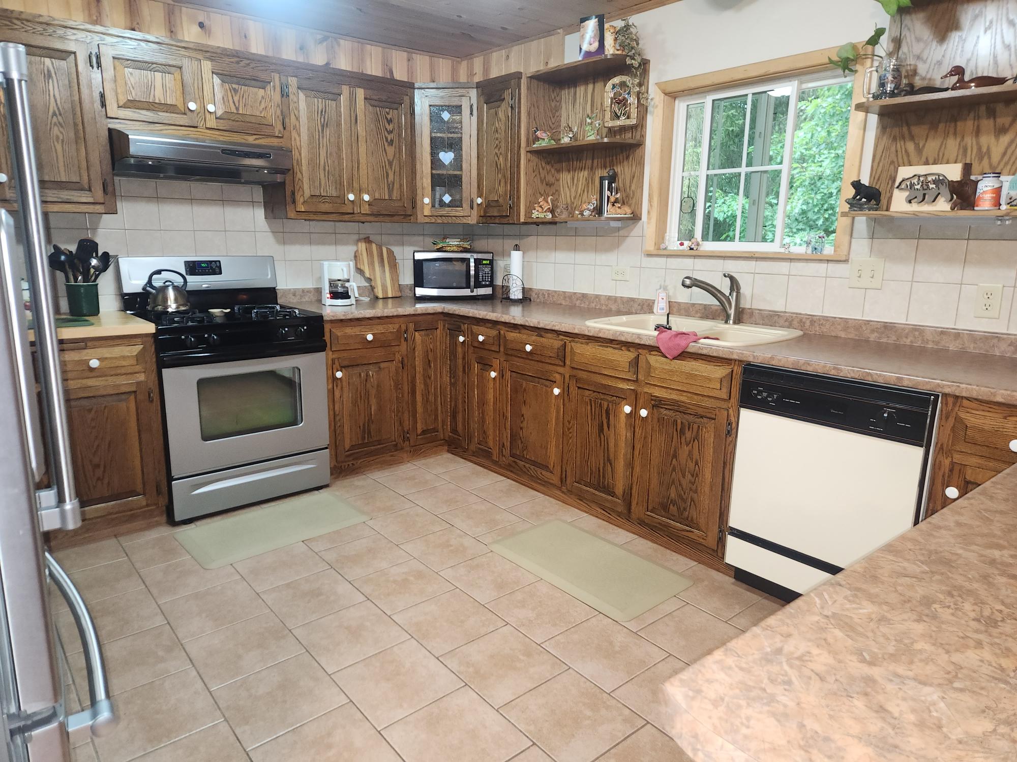3943 Bass Lake Road Rhinelander, WI 54501 - Photo 14 of 40 Gallery Image 14