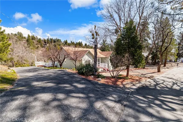 $529,999 | 1 Sunnyslope, Running Springs, CA 92382