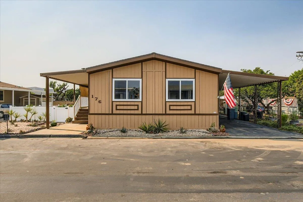 11949 Riverside Drive Lakeside, CA 92040 - Photo 2 of 32