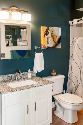 $2,600 | 18 Harbor Avenue, Unit 304, Nashua, NH 03060