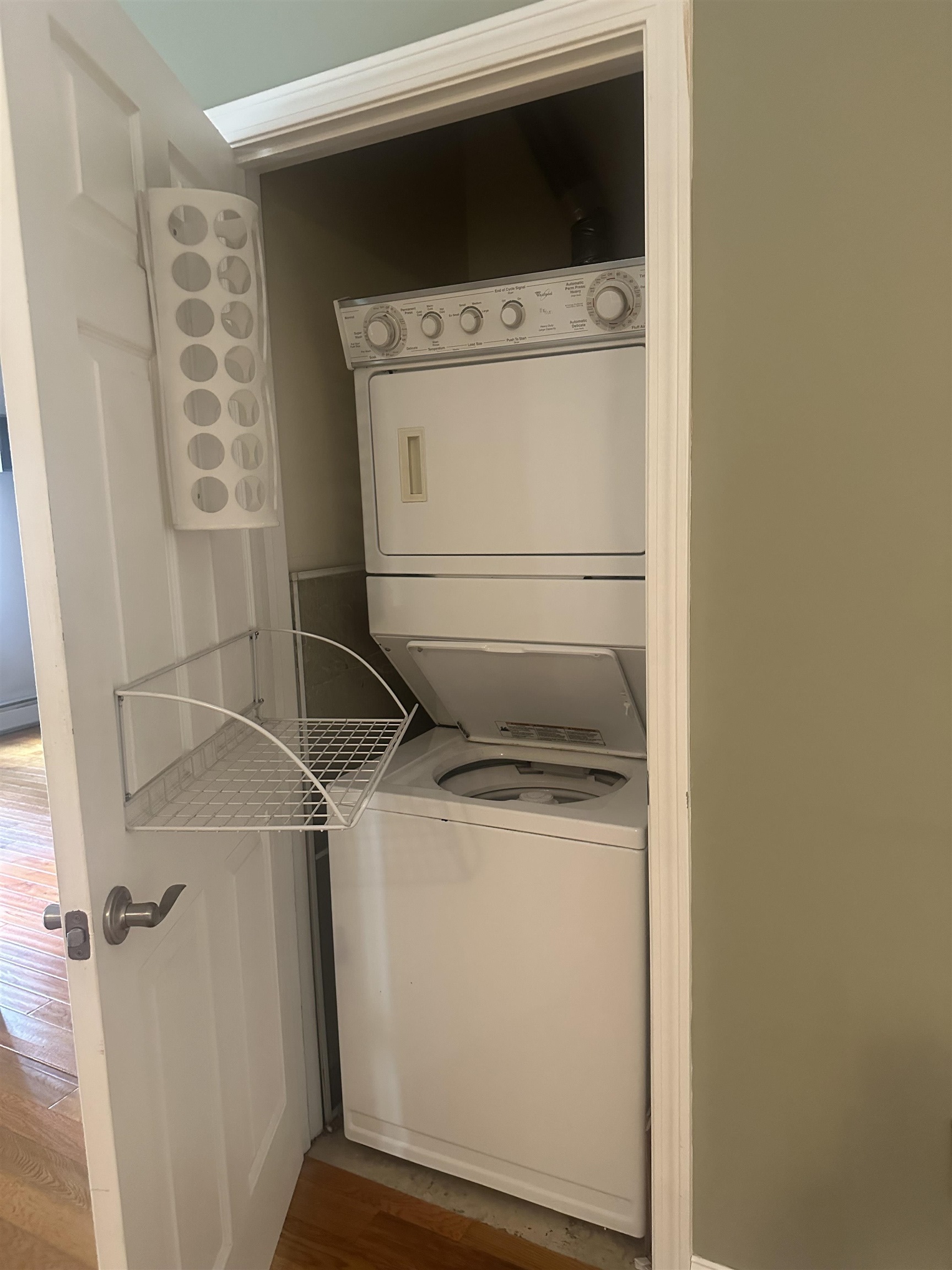 18 Harbor Avenue, Unit 304 Nashua, NH 03060 - Photo 13 of 14