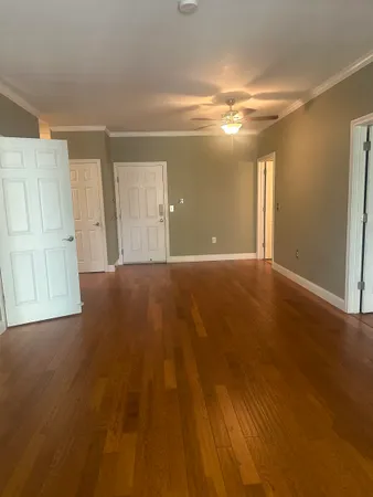 $2,600 | 18 Harbor Avenue, Unit 304, Nashua, NH 03060