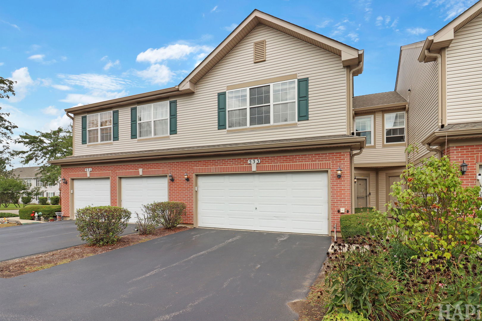 533 North Red Deer Road, Unit 533 Round Lake, IL 60073 - Photo 2 of 26 Gallery Image 2