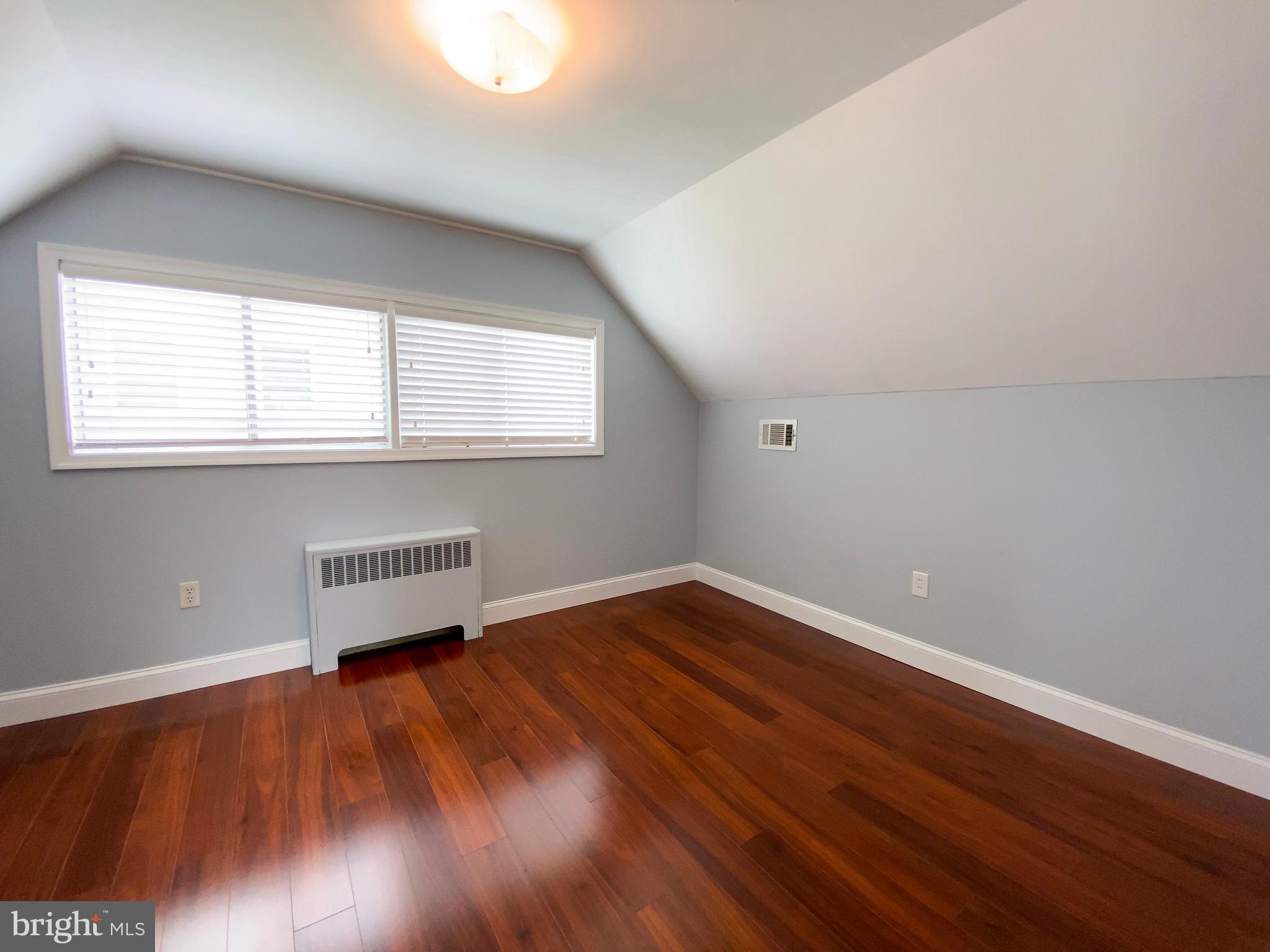 15 Towpath Road Levittown, PA 19056 - Photo 22 of 30 Upstairs Bedroom 3