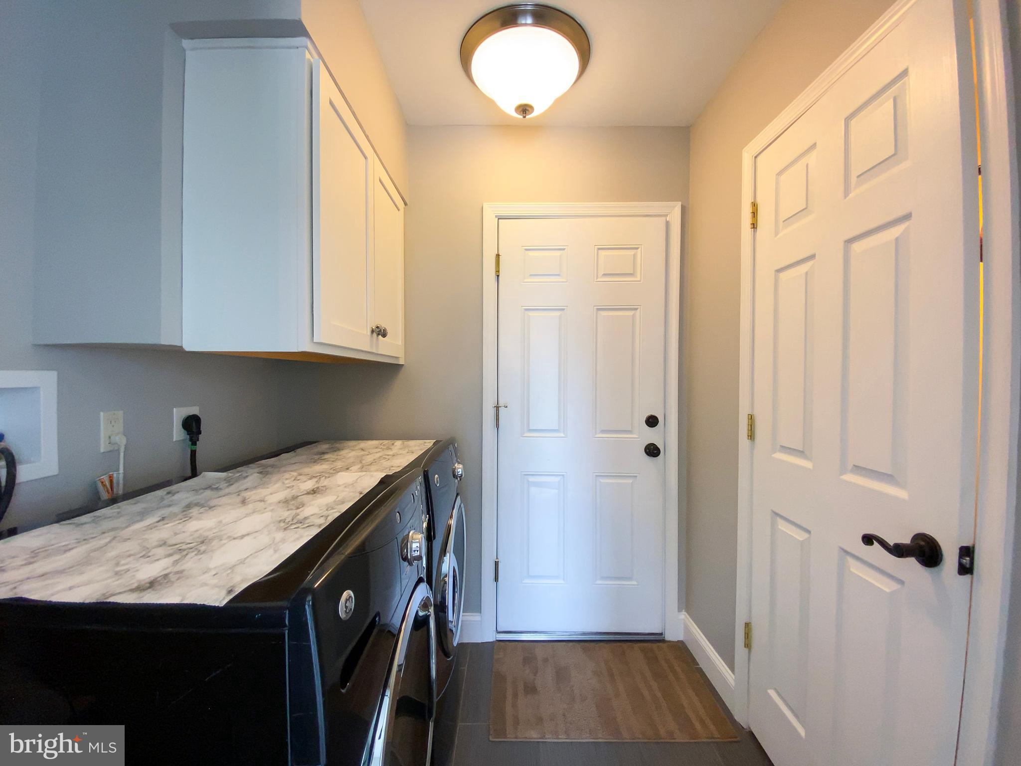 15 Towpath Road Levittown, PA 19056 - Photo 27 of 30 Laundry