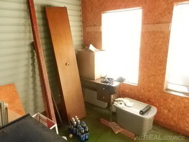 14904 Frazho Road Warren, MI 48089 - Photo 37 of 37 Sunroom