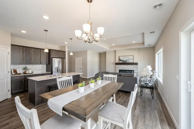 $387,900 | 7872 Willowbrook Court, Greenfield, MN 55373